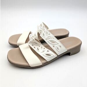 LifeStride Poppy Strappy Sandals Bright White Shimmer Fabric Size US6.5M EU36.5